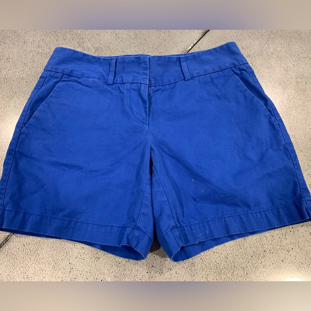Womens loft blue shorts size 00 excellent Condition